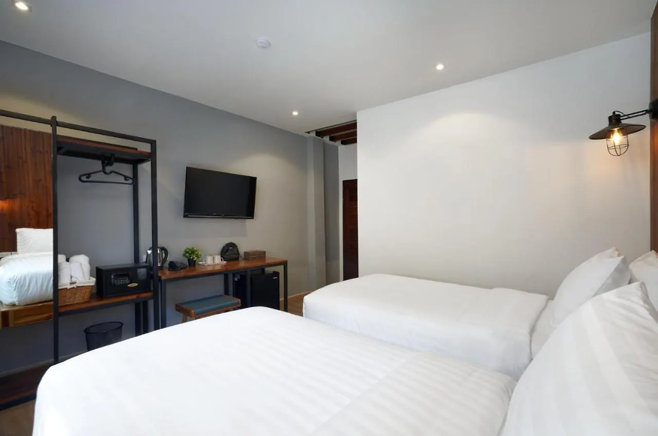 Hotel P2 Wood Loft Ko Phi Phi 3*,  Thailand